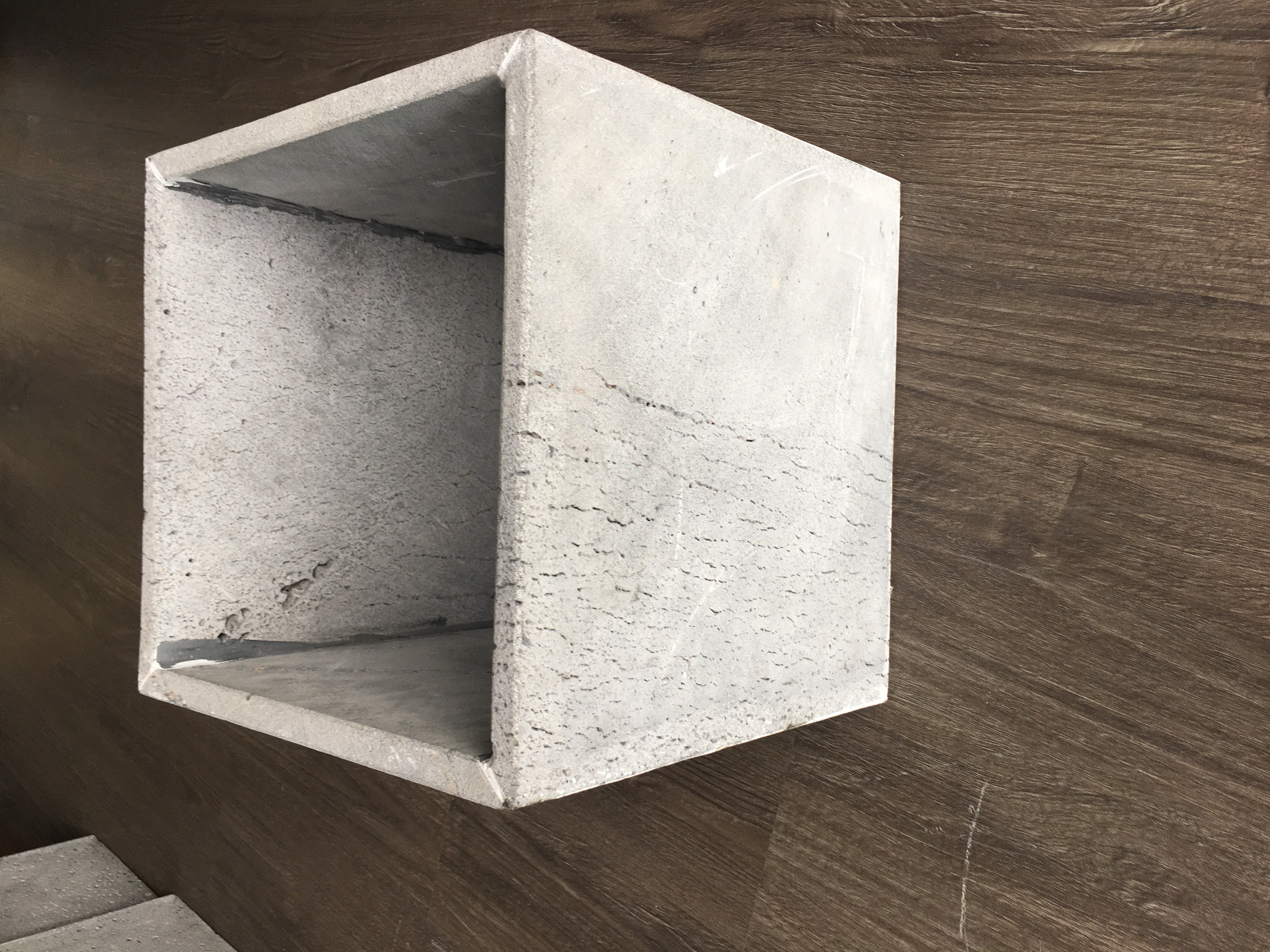 Bộ 4 chậu trồng cây đá ong xám tự nhiên 100% KT 20x20x20cm