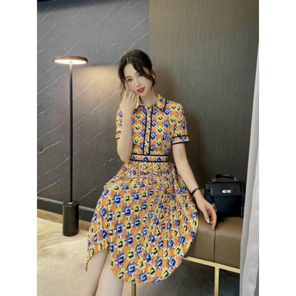 HÀNG NHẬP - ĐẦM XÒE LỤA IN HỌA TIẾT CỔ SƠ MI CHÂN VÁY XẾP LY