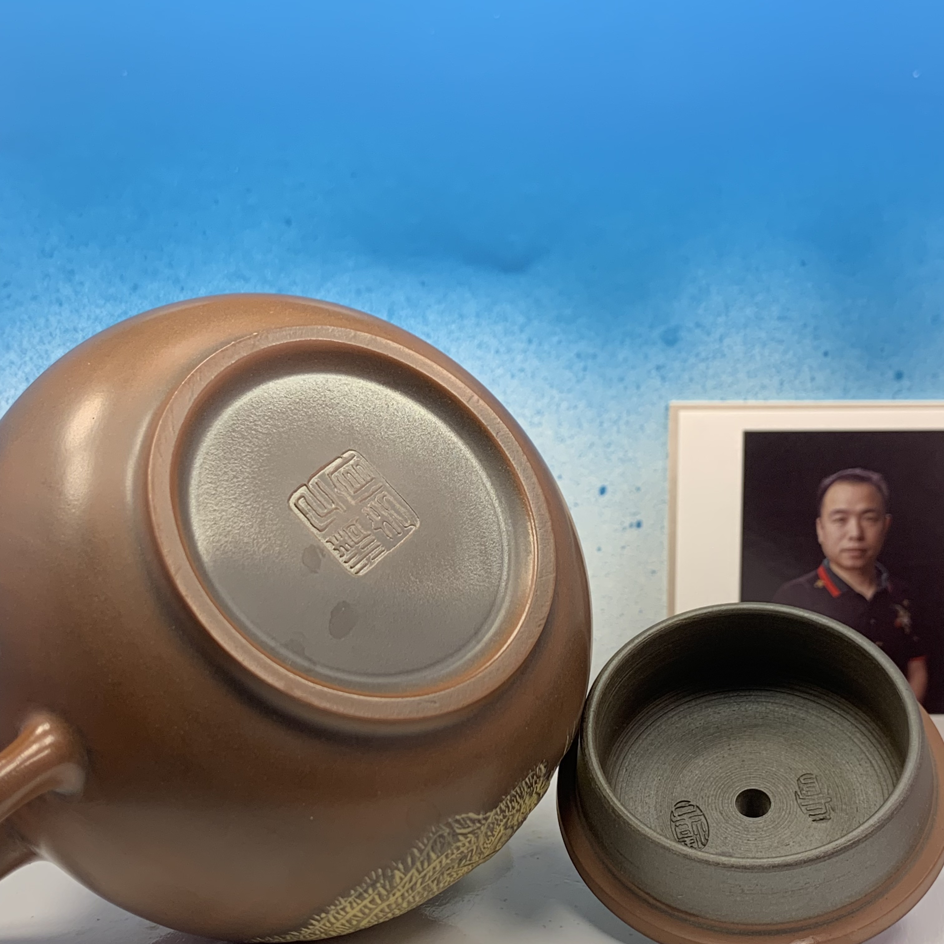 Ấm trà vương giả hùng phong, gốm thô nguyên bản, nê hưng khâm châu, chế tác thủ công, hoạ tiết khắc tay