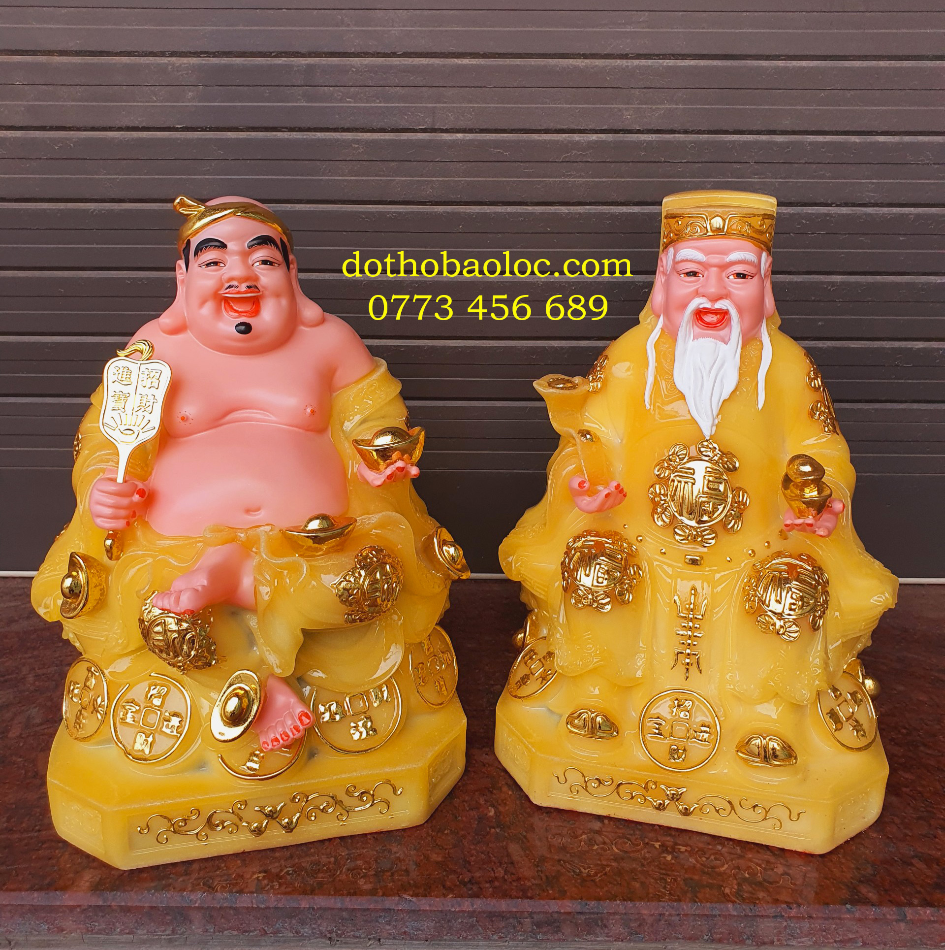 Tượng Thần Tài Thổ Địa bằng đá cao cấp nhập khẩu màu vàng cao 30cm