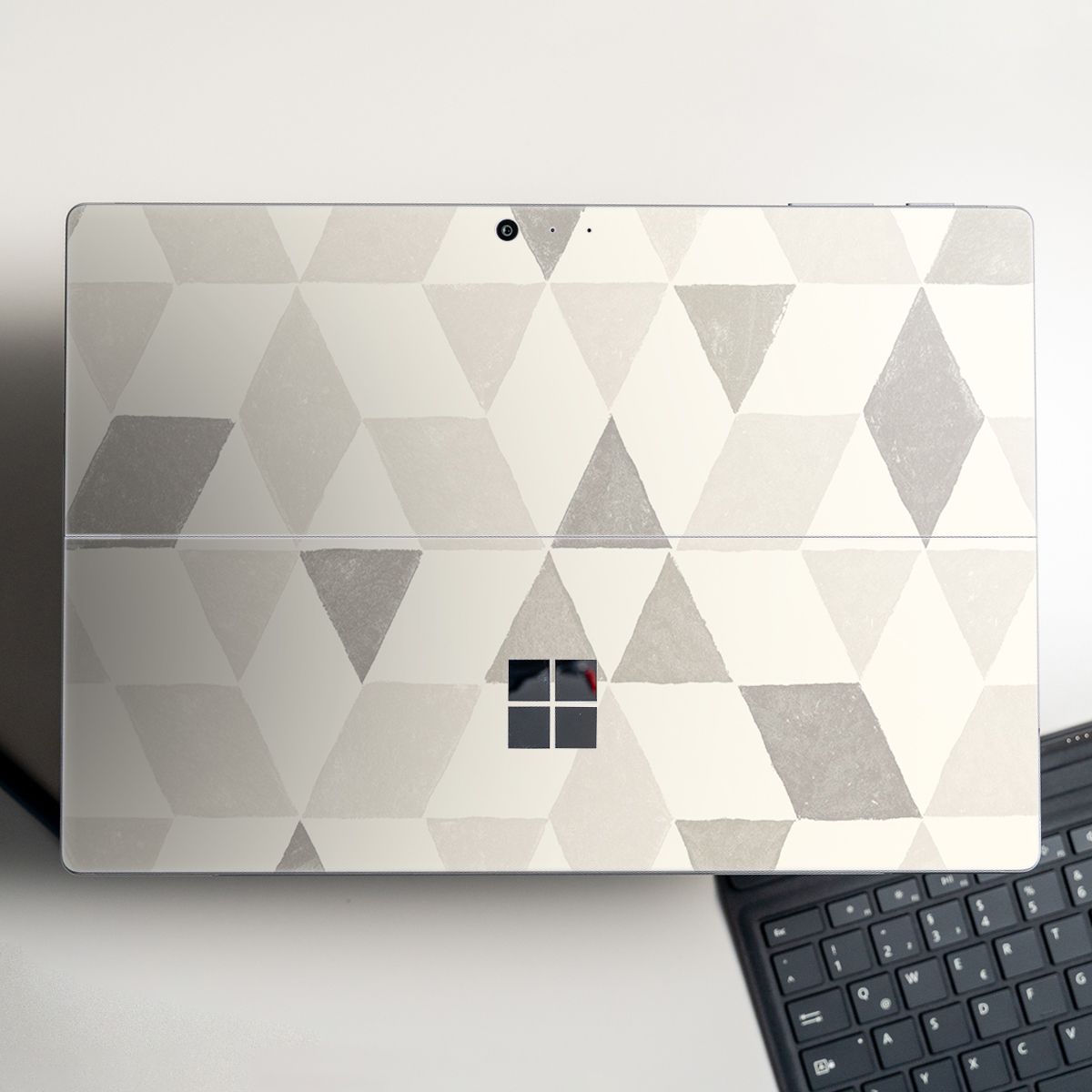 Skin dán hình Đa giác x10 cho Surface Go, Pro 2, Pro 3, Pro 4, Pro 5, Pro 6, Pro 7, Pro X