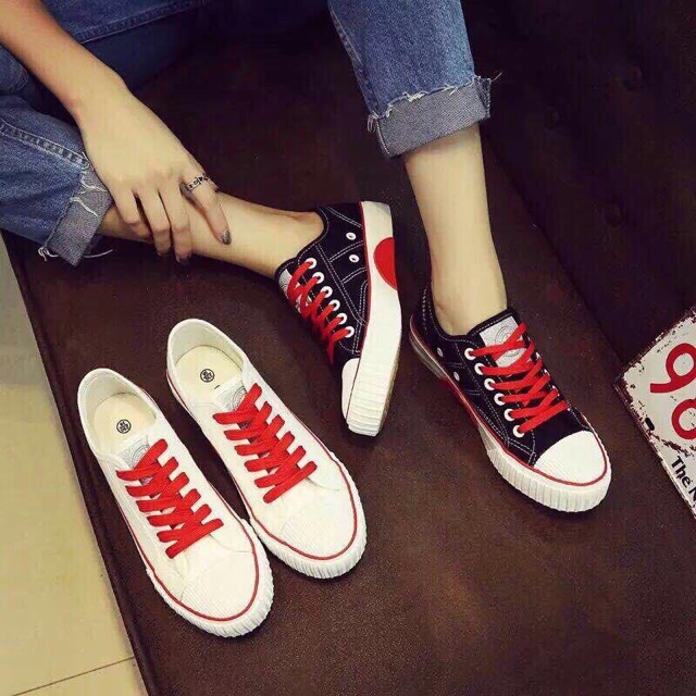 Giày thể thao dây đỏ mẫu mới