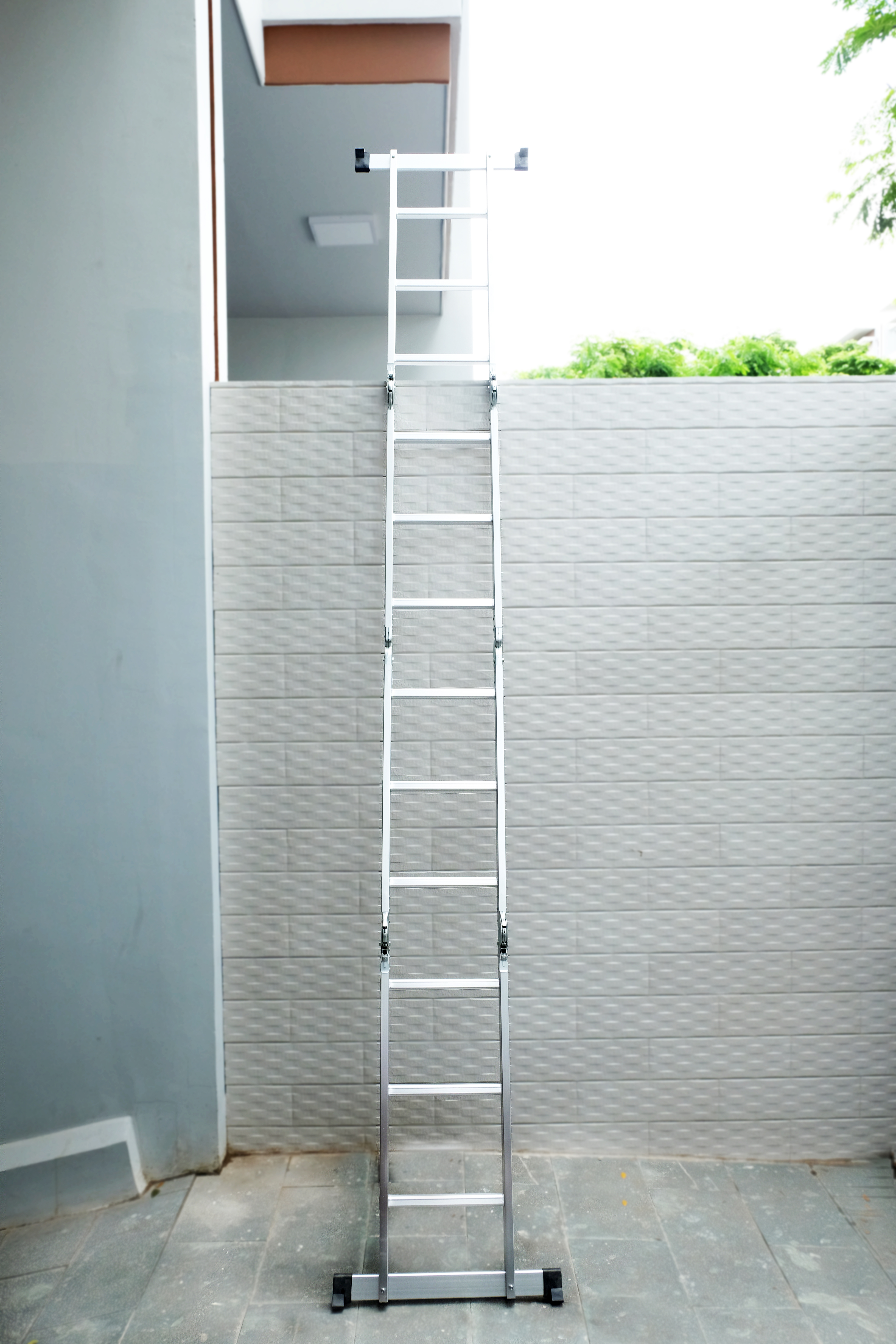 Thang nhôm gấp 4 đoạn Kagami KT-47M