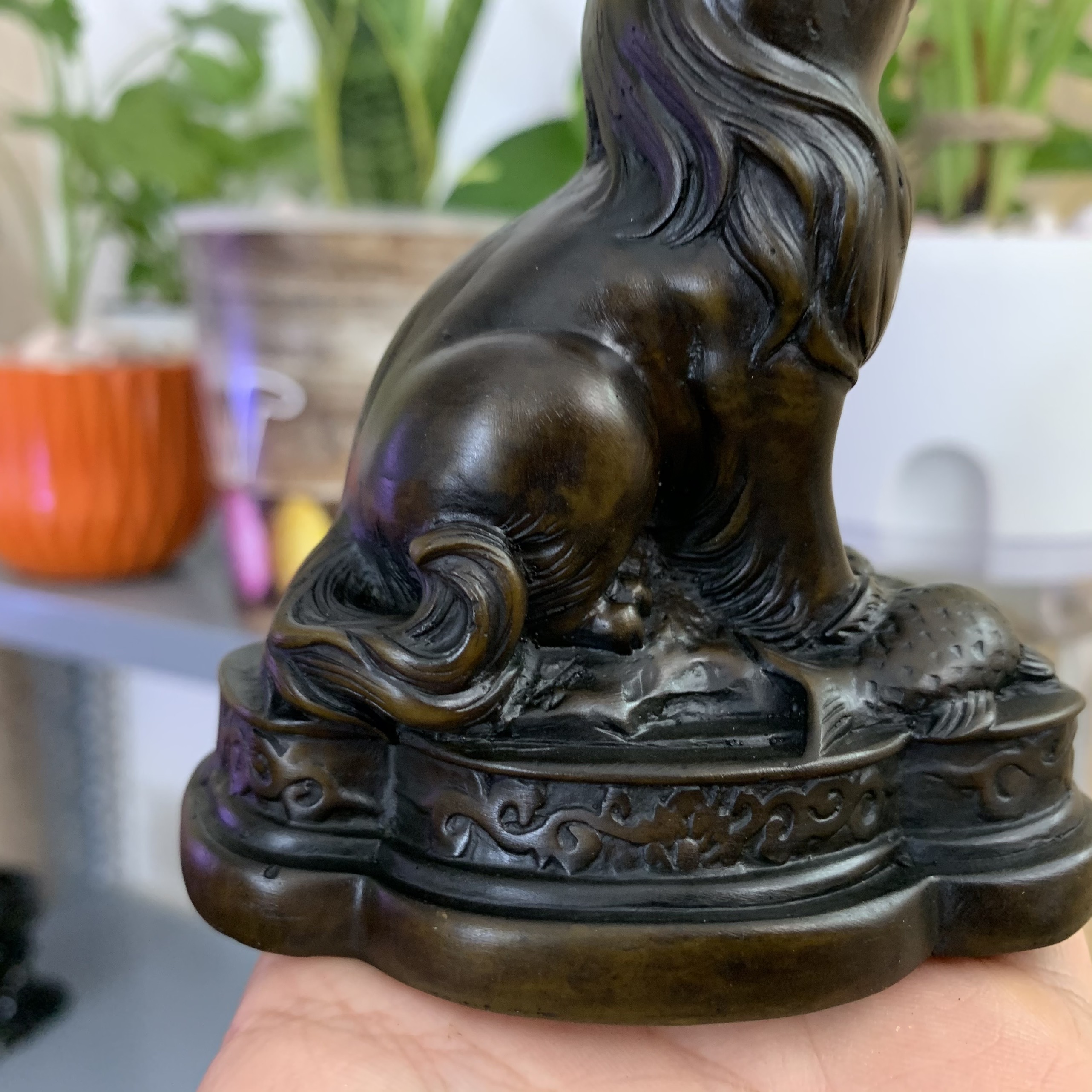 Tượng đá con mèo trang trí phong thủy bàn làm việc mang may mắn - Chiều cao 10cm