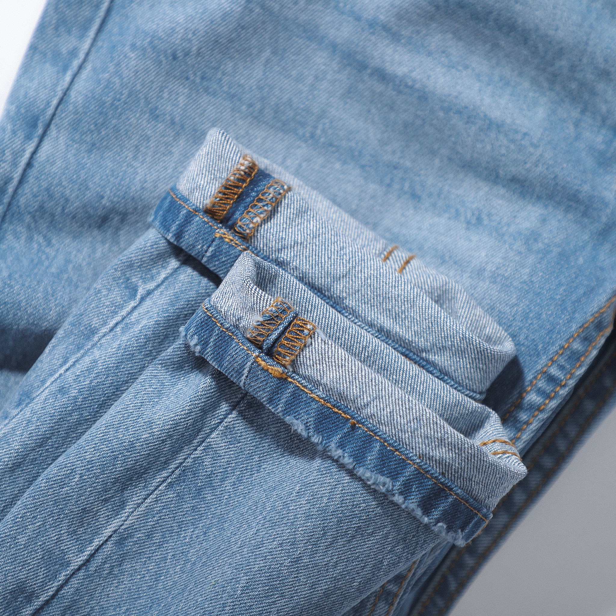 Quần jeans xanh nhạt wash rách DF form slimfit 220701 - Quần jean nam cao cấp | LASTORE MENSWEAR