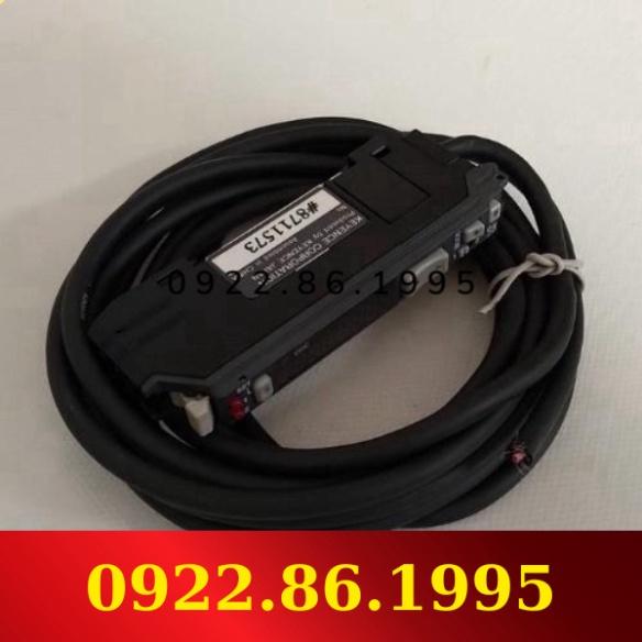 Bộ khuếch đại sợi quang Keyence FS-V mới