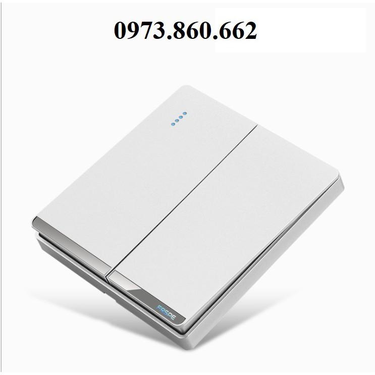 Ổ cắm công tắc trắng sữa cao cấp
