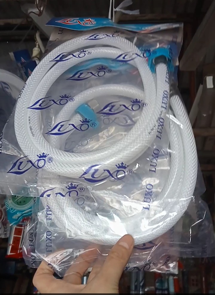 Dây Cấp Nước: Vòi Chén, Vòi Lavabo,Bồn Cầu,Toilet Nhựa Tán Thau Xi Nhiều Kích Cỡ