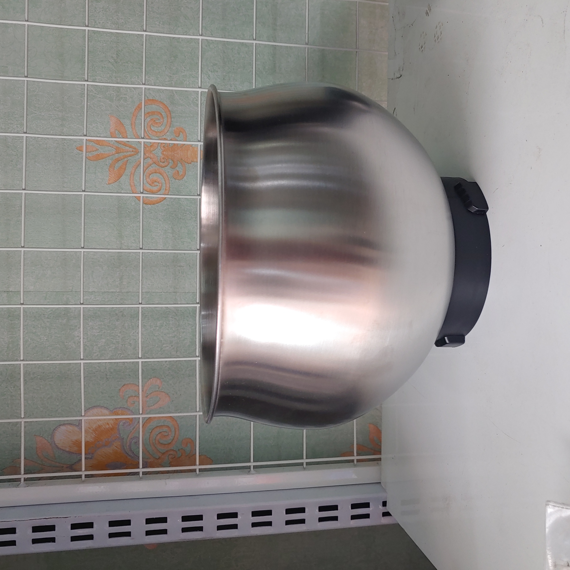Máy đánh trứng, trộn bột công suất 1500W, bồn inox 5 lít, 3 phơi đánh