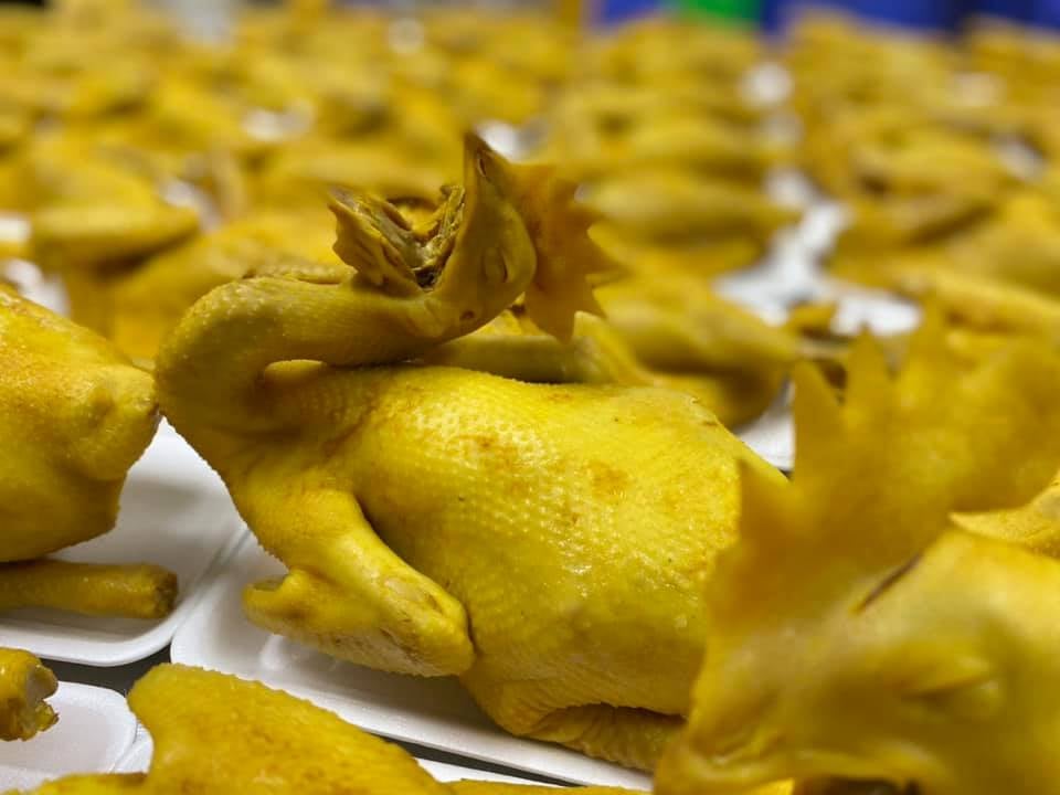 Gà ủ muối nguyên con Thanh Thanh Food