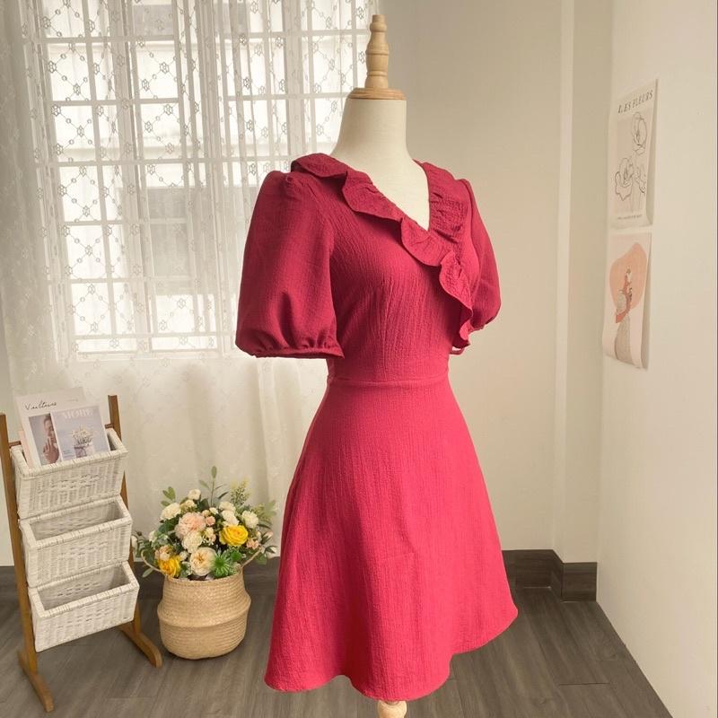 Váy trắng thiết kế dây bèo viền cổ V cột eo ngắn trên gối-NA7