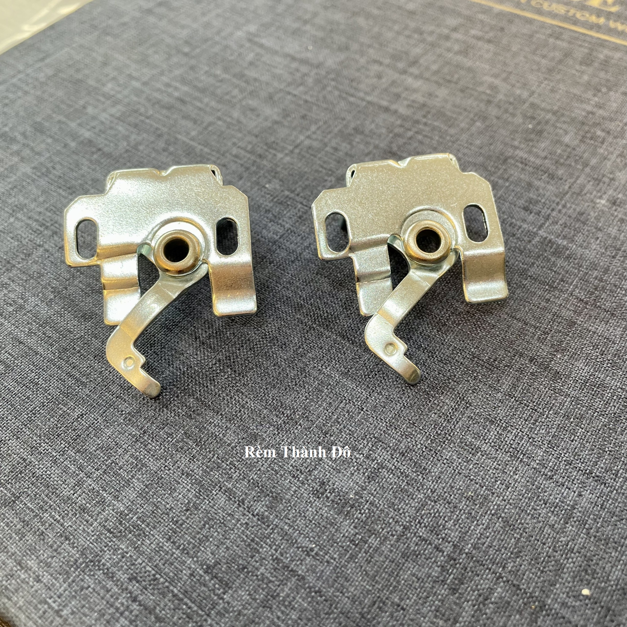 Phụ kiện rèm sáo nhôm/ ke lắp rèm sáo nhôm