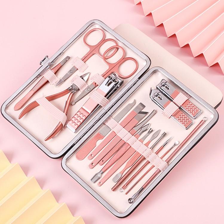 Bộ bấm móng tay 18 món kèm hộp