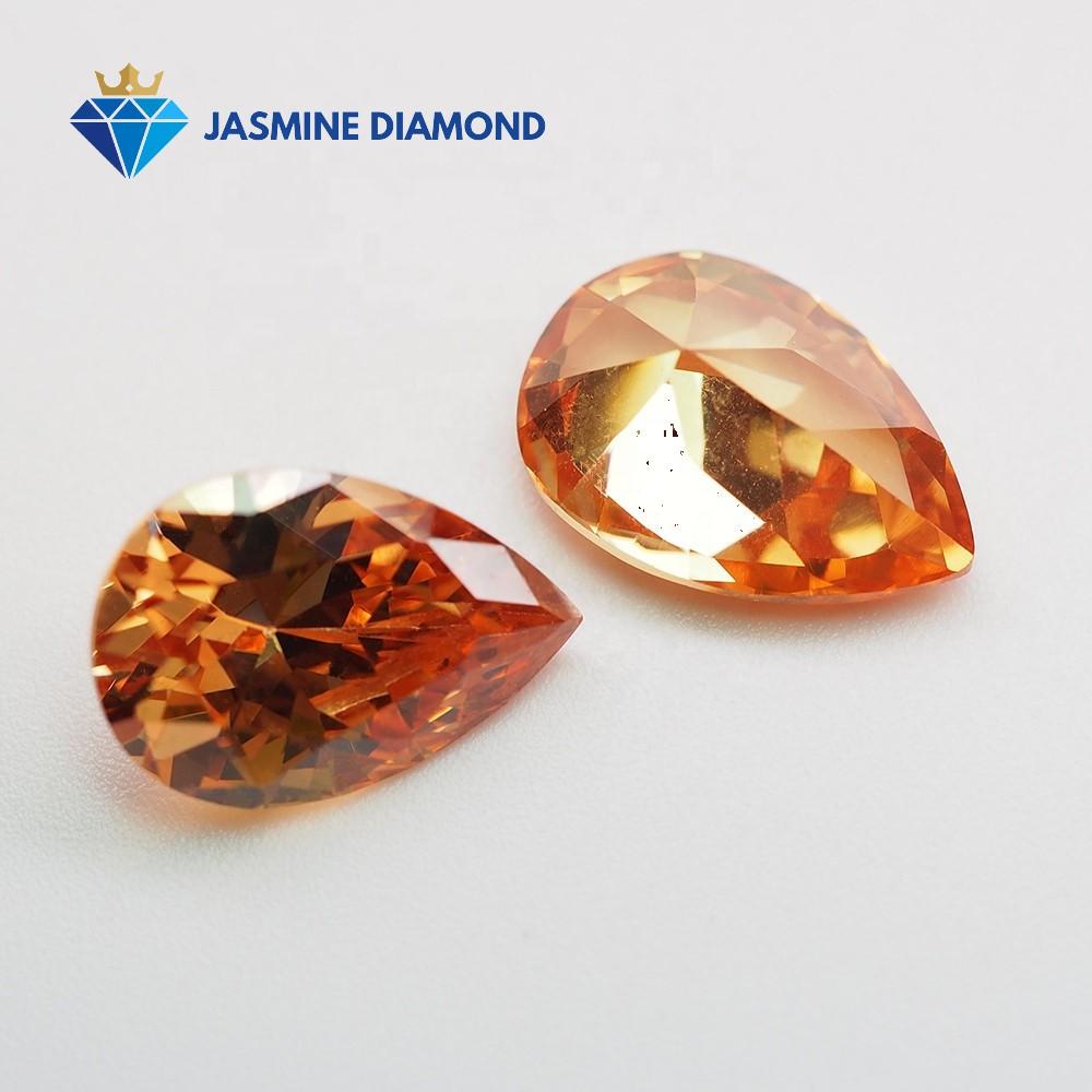 Kim cương nhân tạo Mỹ Moissanite giác cắt Pear Champagne