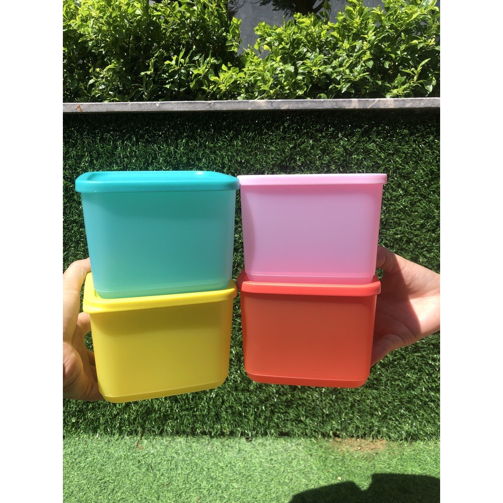 Bộ Hộp Tupperware Medium Square Round 4 Hộp - Hàng Chính Hãng
