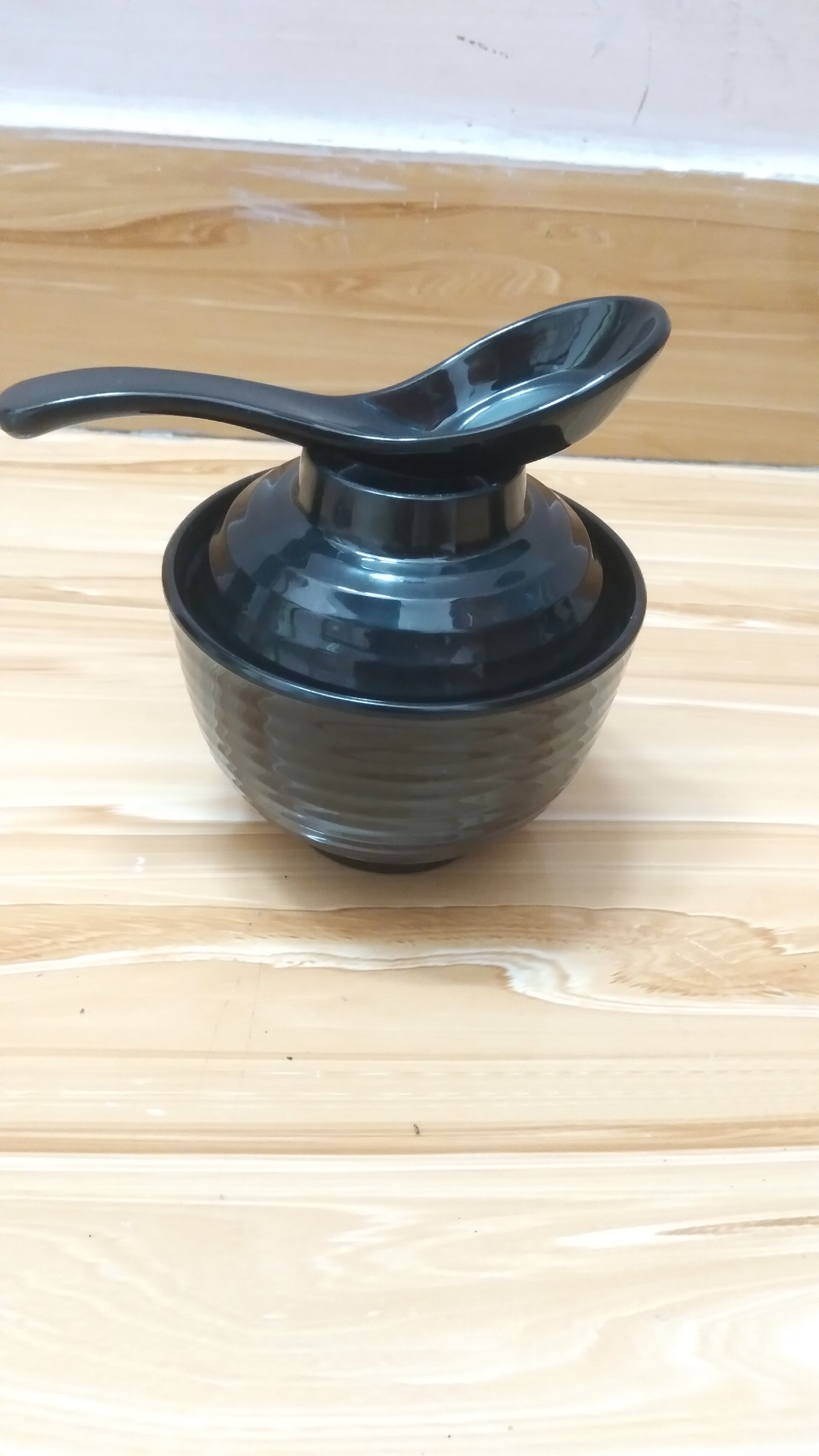 Chén đựng cơm,súp miso nhựa Melamine kiểu Hàn Quốc,Nhật Bản có nắp đậy Size 9.9 x 8.9 cm màu Đen/Trắng/Nâu