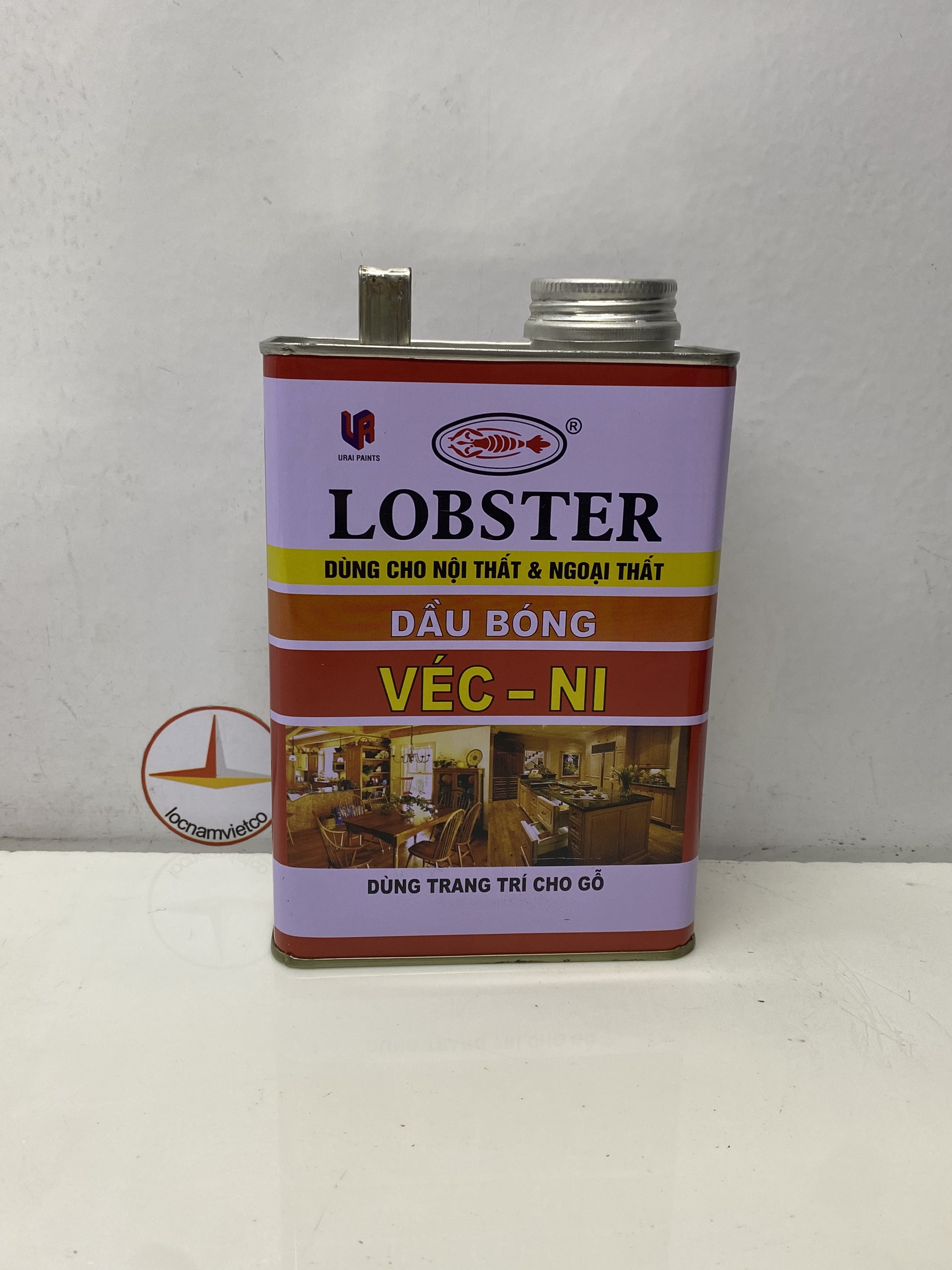 Véc Ni dầu bóng Lobster dùng bảo vệ bề mặt gỗ 875ml