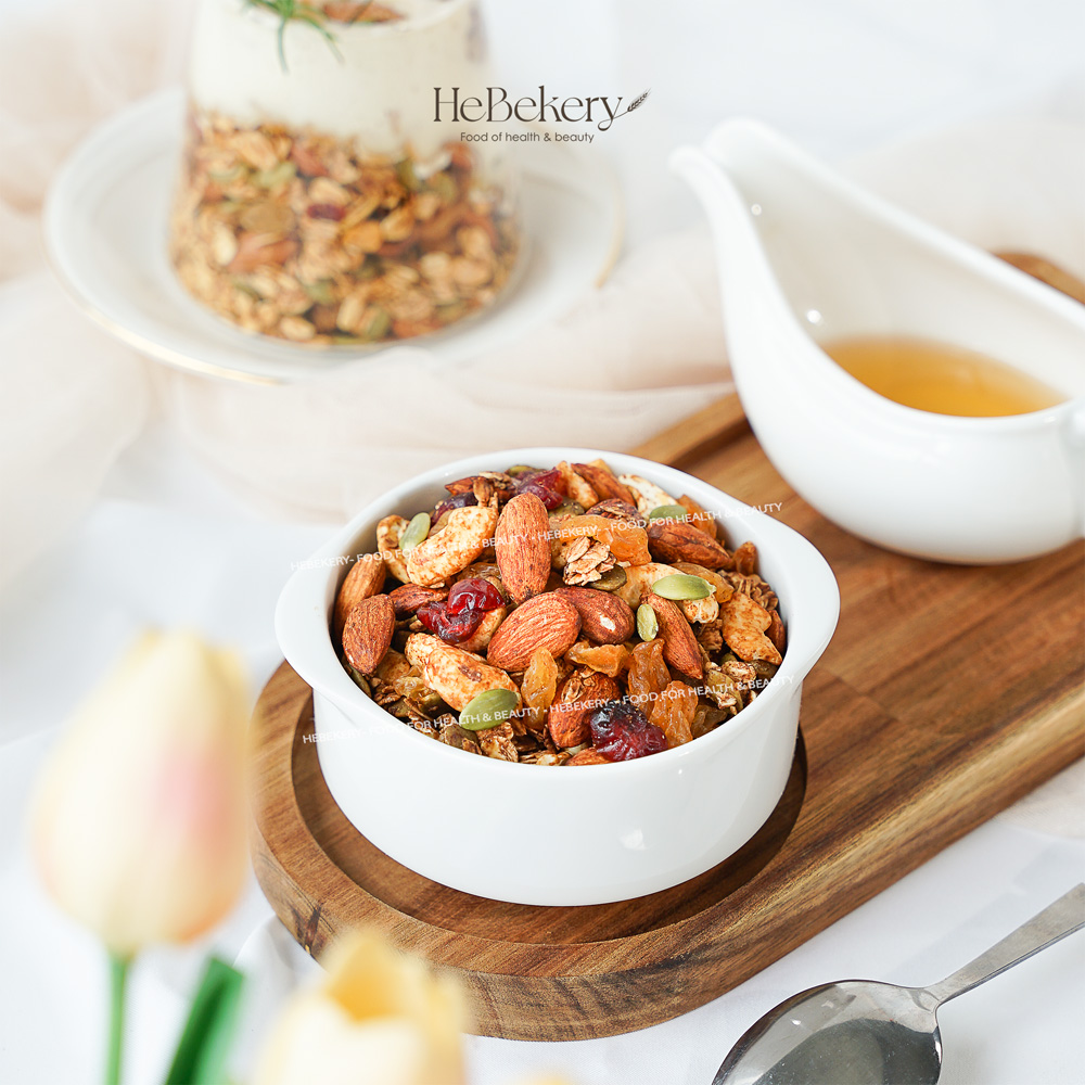 Granola Truly Healthy HEBEKERY by HEBE - Ngũ Cốc Dinh Dưỡng Lành Mạnh Tự Nhiên - Vị Choco