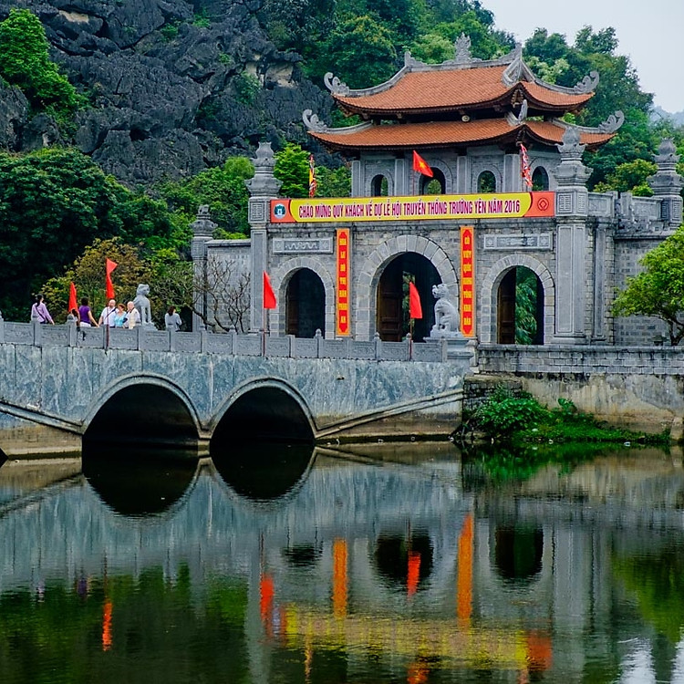 Tour Hà Nội - Hoa Lư - Tam Cốc 01 Ngày, Gồm Bữa Trưa, Khởi Hành Hàng Ngày