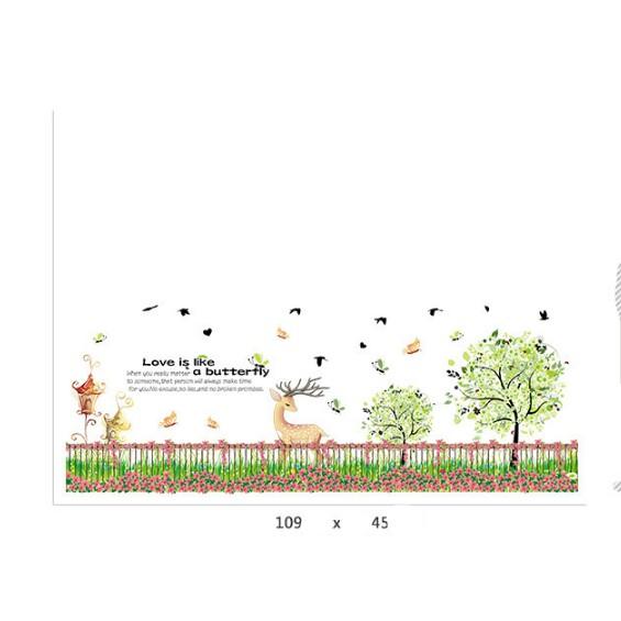Decal trang trí chân hàng rào Nai Nhỏ kèm chữ xinh xắn