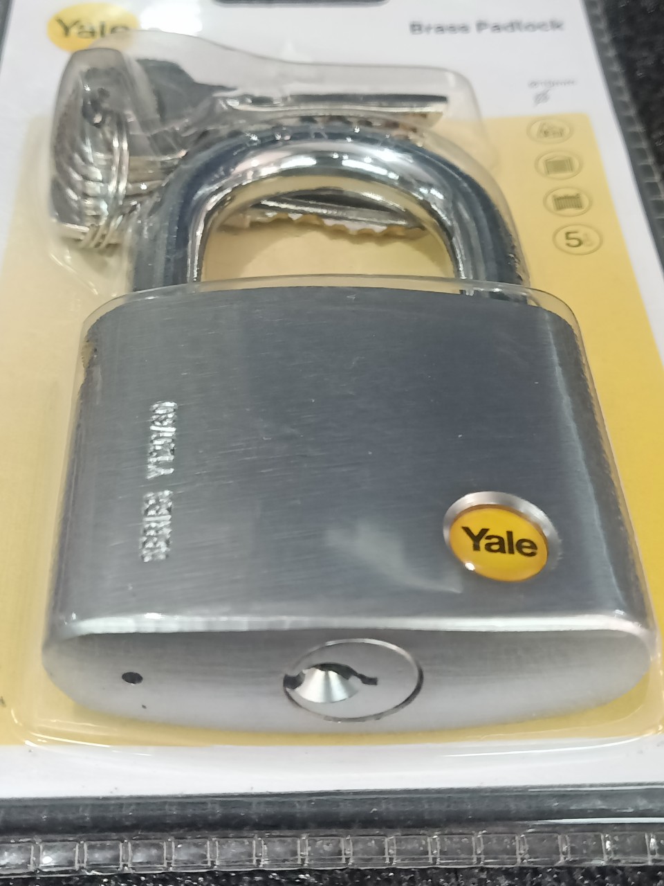 Khóa Yale Y120/60/135/1 Chìa Răng Cưa - Thân Đồng Mạ Crome Rộng 60mm
