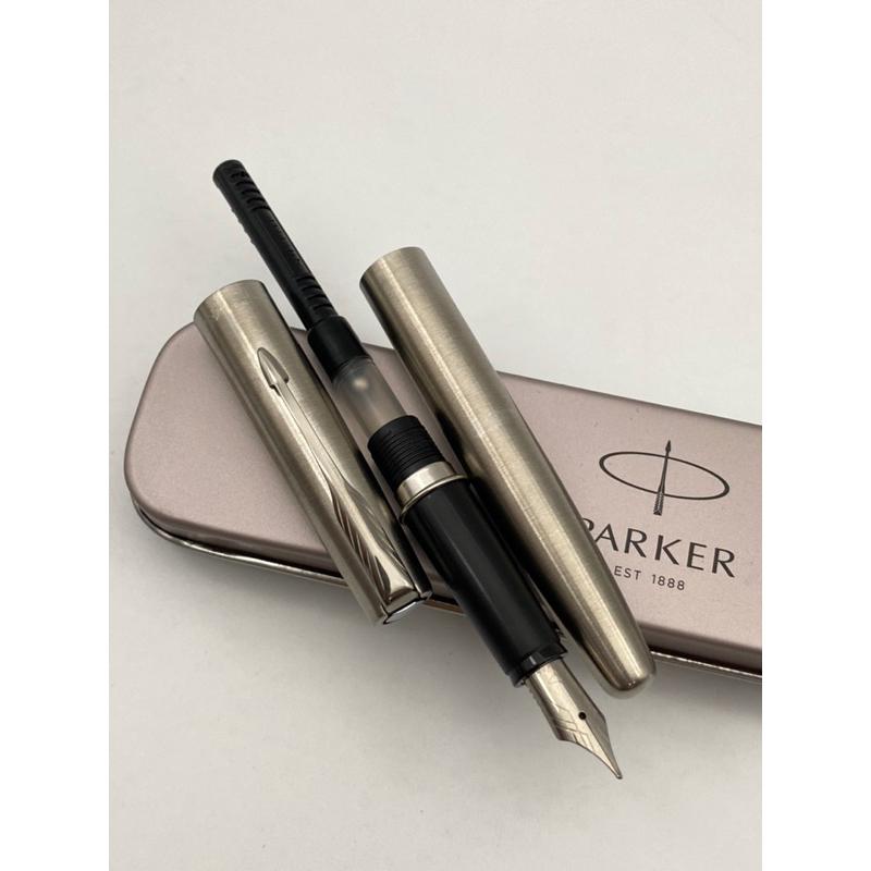 Bút mực Parker Frontier Stainless Steel  – 118.3.PK.FSSFPWSST.FP