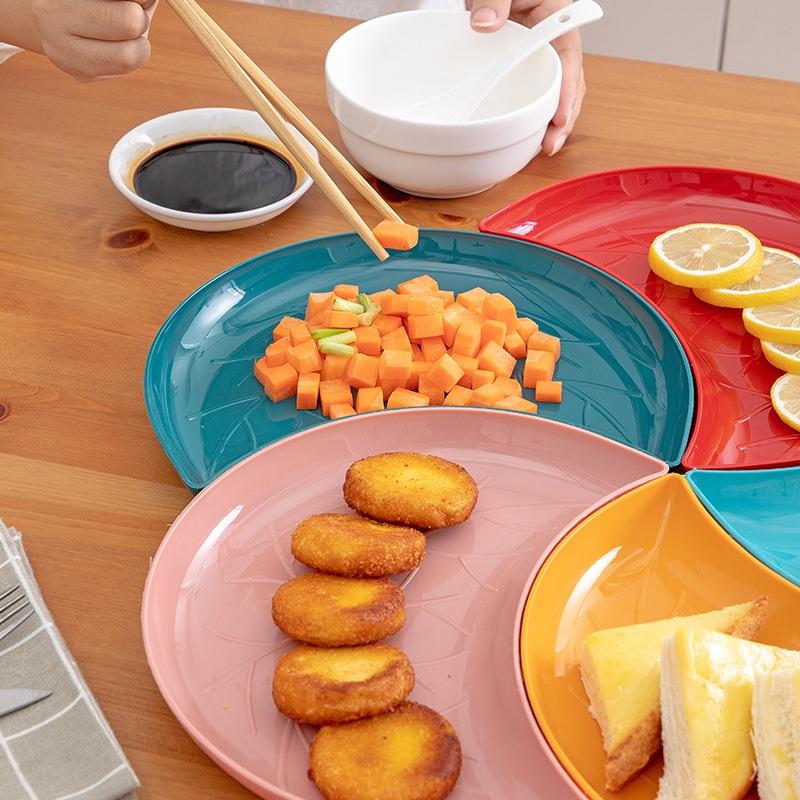 Set 5 đĩa nhựa hình bán nguyệt đựng hoa quả, bánh kẹo