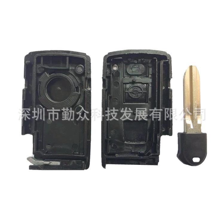 Kiểu dáng mới nhất phù hợp với vỏ chìa khóa xe Toyota Prius Vỏ điều khiển từ xa thông minh 3 nút có chìa khóa nhỏ