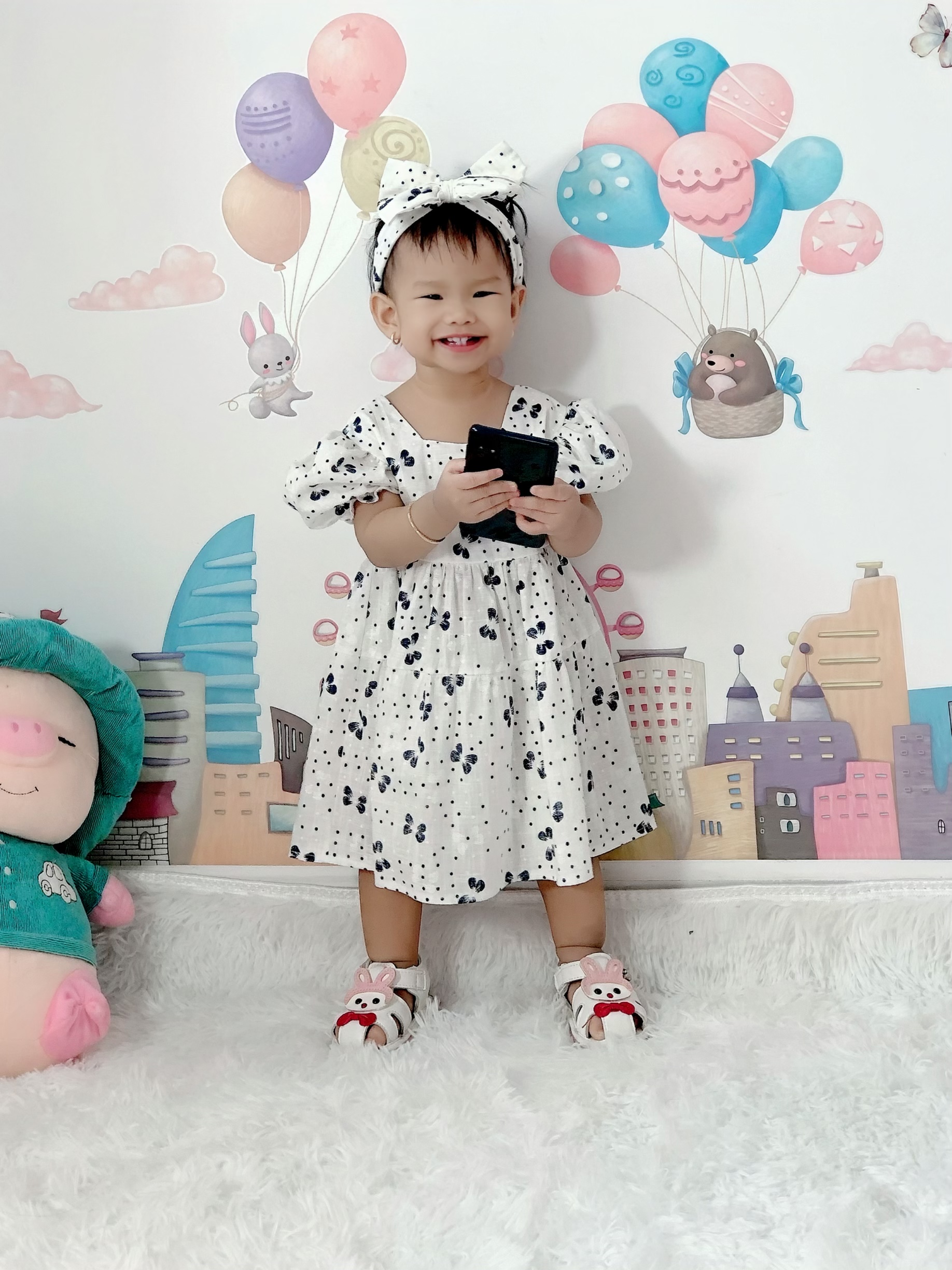 Váy Limited Trắng Cho Bé Gái 4 Đến 18kg, Đầm Bé Gái Chất Boi Cotton Mặt Xước