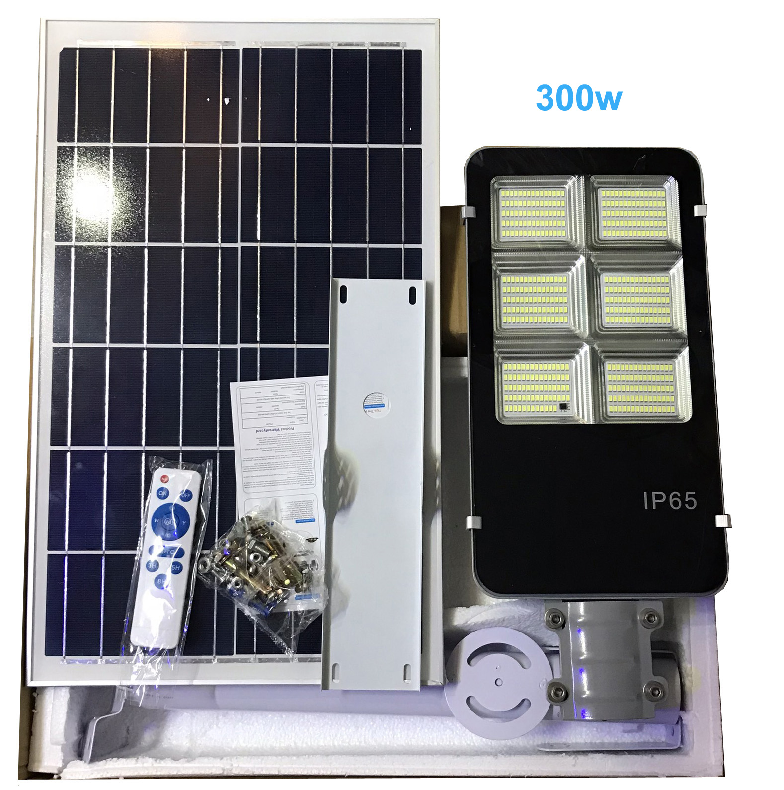 Đèn pha đường phố sân vườn năng lượng mặt trời  300W