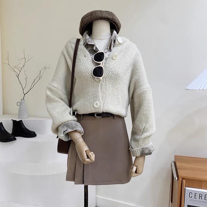 Chân váy xếp ly lệch bên tôn dáng kèm đai