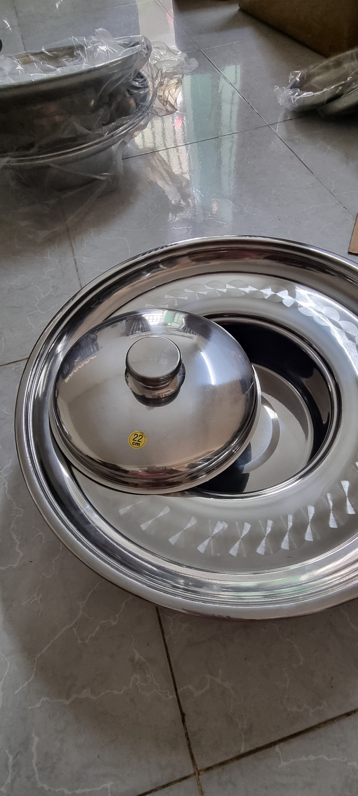 Nồi Lẩu Sống, Nồi Lẩu Mâm - Inox SUS 430 Cao Cấp- Nồi 22 cm - Mâm Vành 44 cm - Dày, bóng ,đẹp