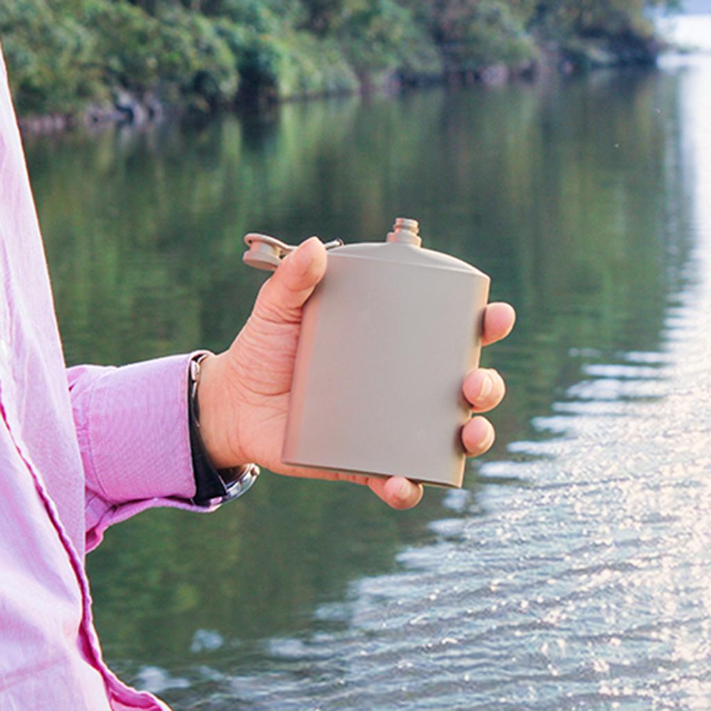 Portable Titanium Hip Flask Whiskey Flagon Camping Liquor Bottle & Alcohol Stove