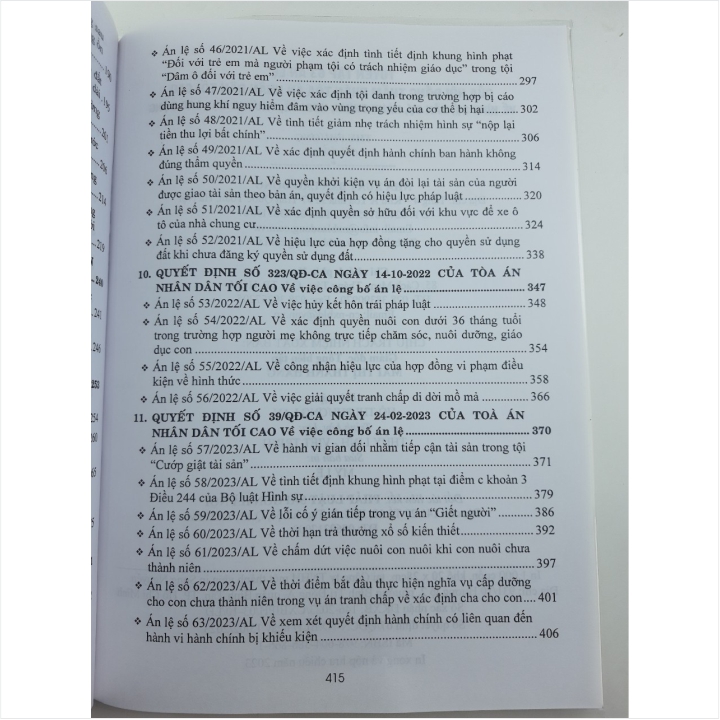 Sách Tuyển Tập 63 Án Lệ Của Hội Đồng Thẩm Phán Tòa Án Nhân Dân Tối Cao Về Hình Sự, Dân Sự, Hành Chính, Kinh Tế, Thương Mại, Lao Động - V2197D