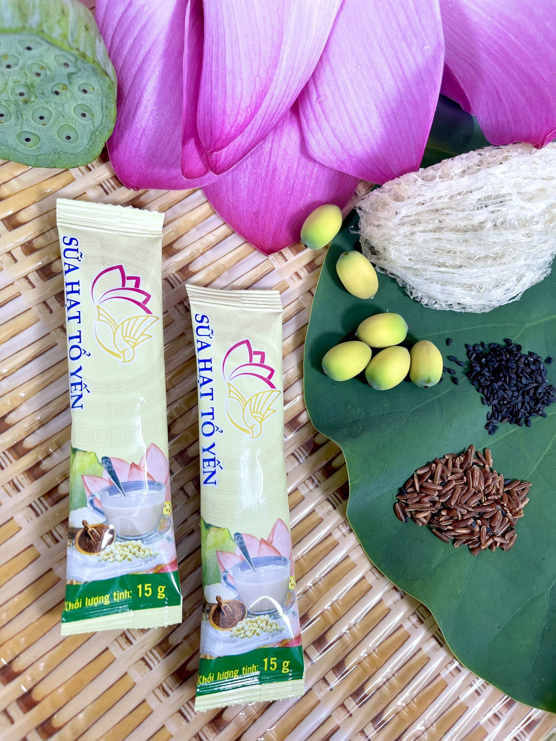 Sữa hạt tổ yến Thiên Gia Phúc 150g 10 gói (Hộp cứng)