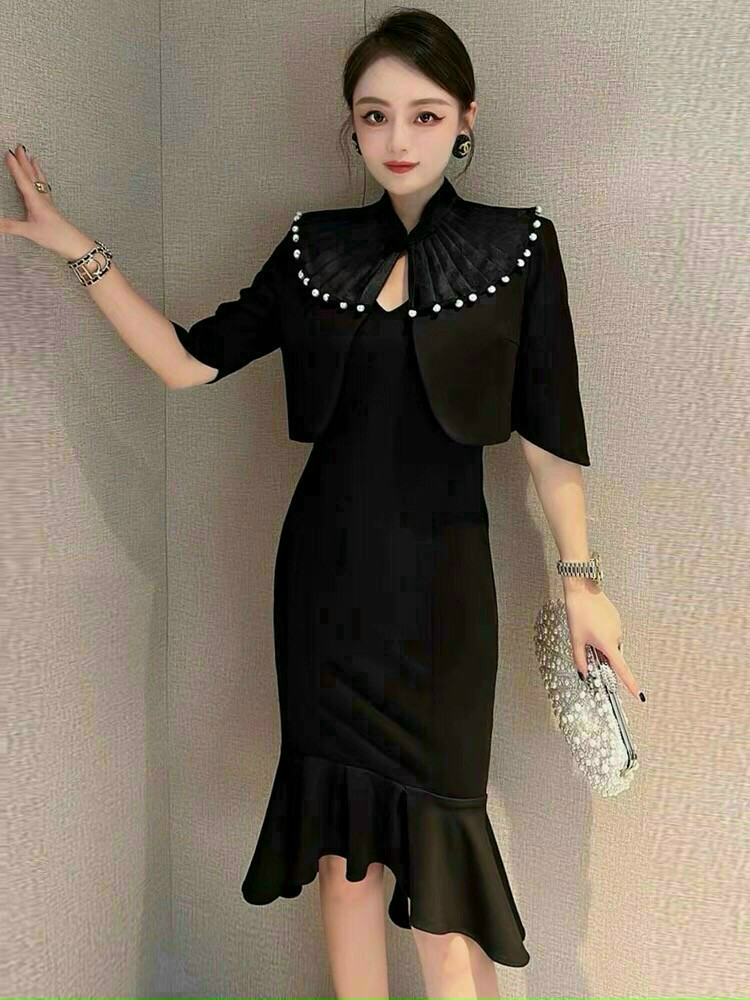 SÉT ĐẦM BODY ĐUÔI CÁ KÈM ÁO KHOÁC