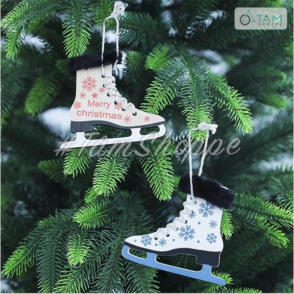Mô hình giày trượt băng gỗ treo trang trí Noel X-PKTCT-64