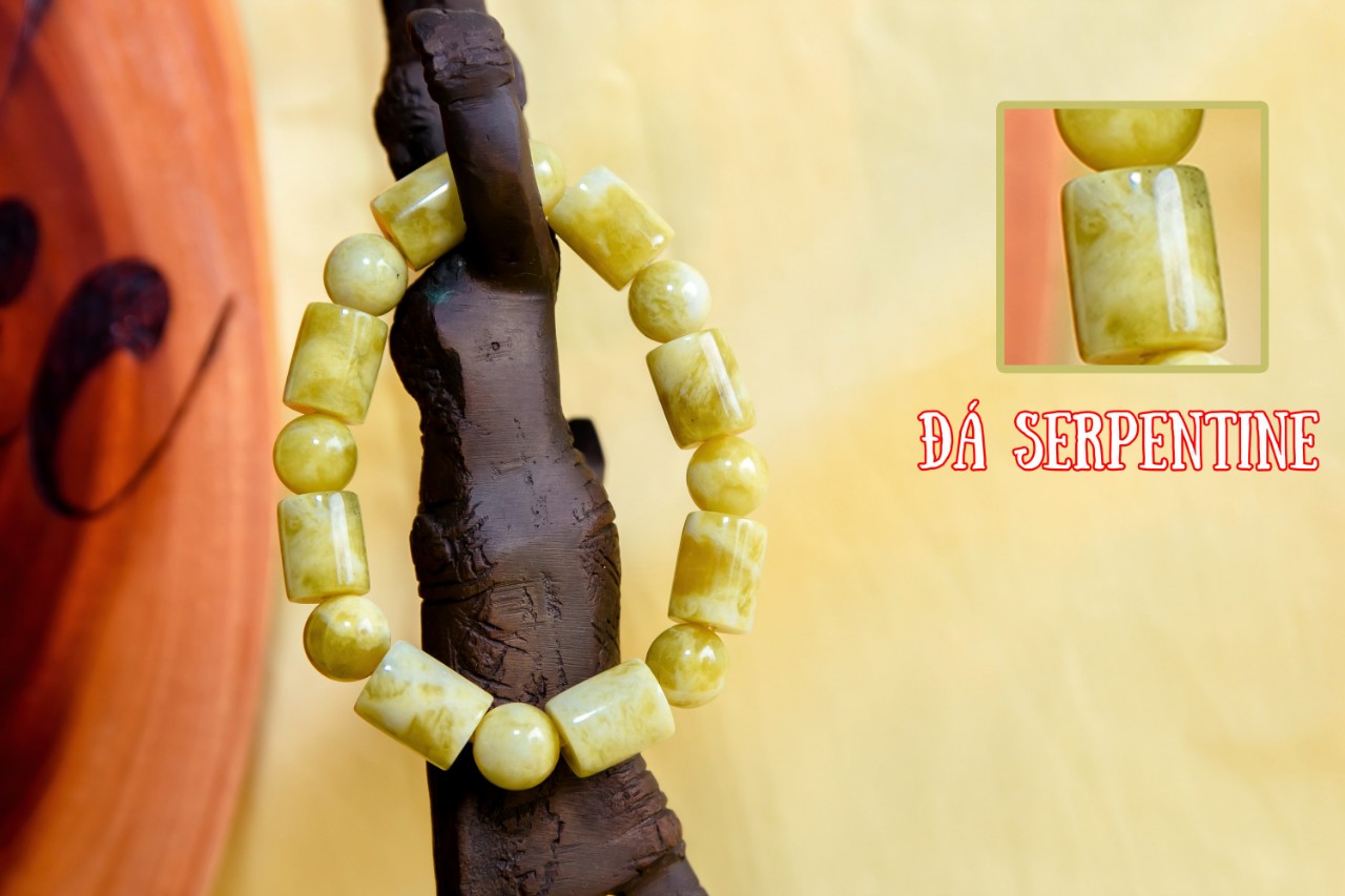 Vòng Tay Phong Thủy - Vòng Tay Chuỗi Serpentine Nam 100% Tự Nhiên Được Chế Tác Thủ Công Từ Việt Nam - Bền Đẹp, Giá Tốt - Có Giấy Kiểm Định - Có Tem Niêm Phong