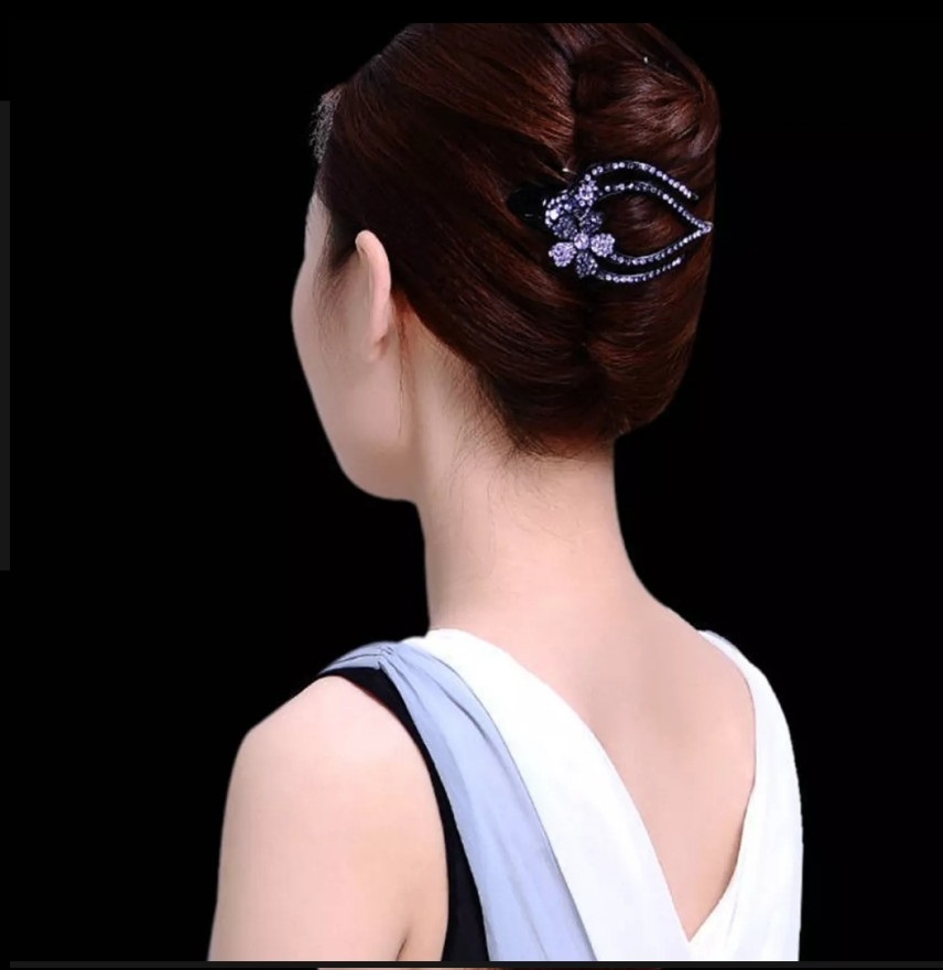 KẸP TÓC ĐÍNH ĐÁ PHA LÊ LẤP LÁNH- TRẺ TRUNG,SANG TRỌNG