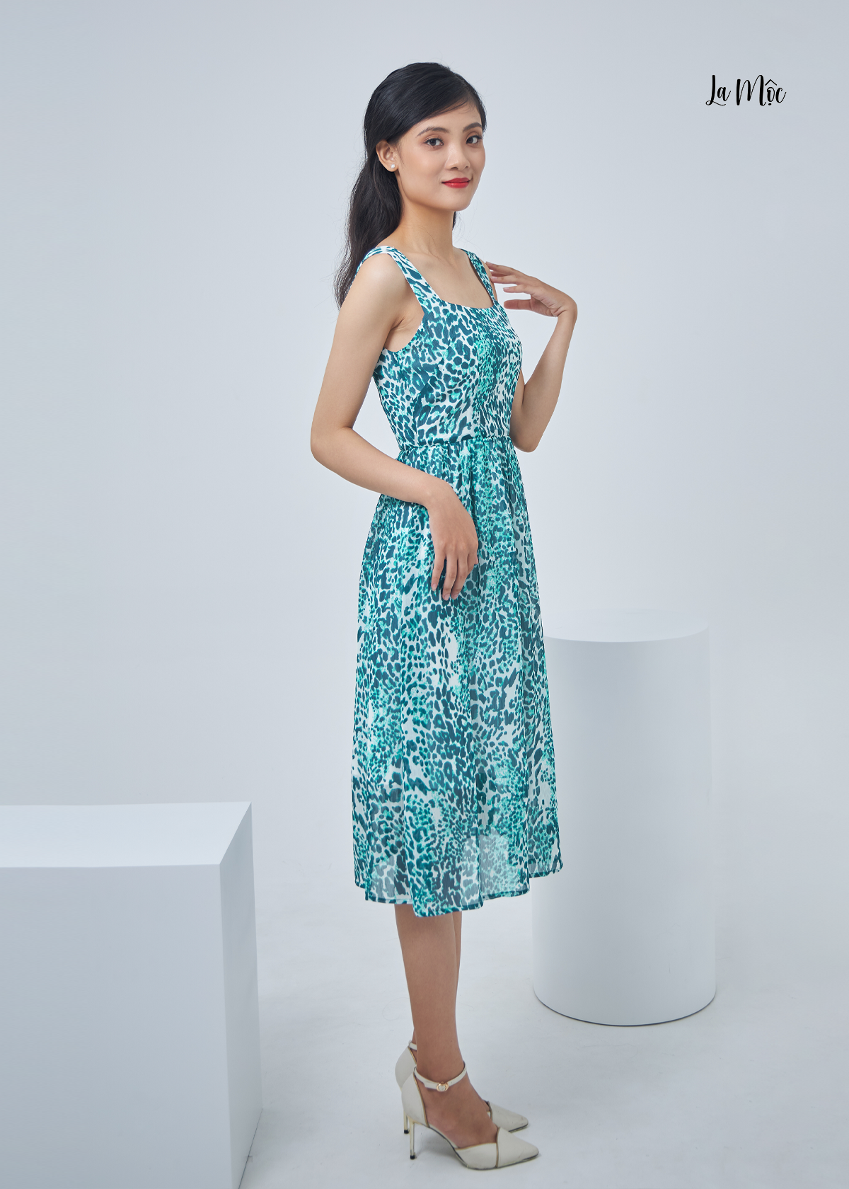 Đầm voan hoa xòe 2 dây Maxivic, La Mộc - LM0122127