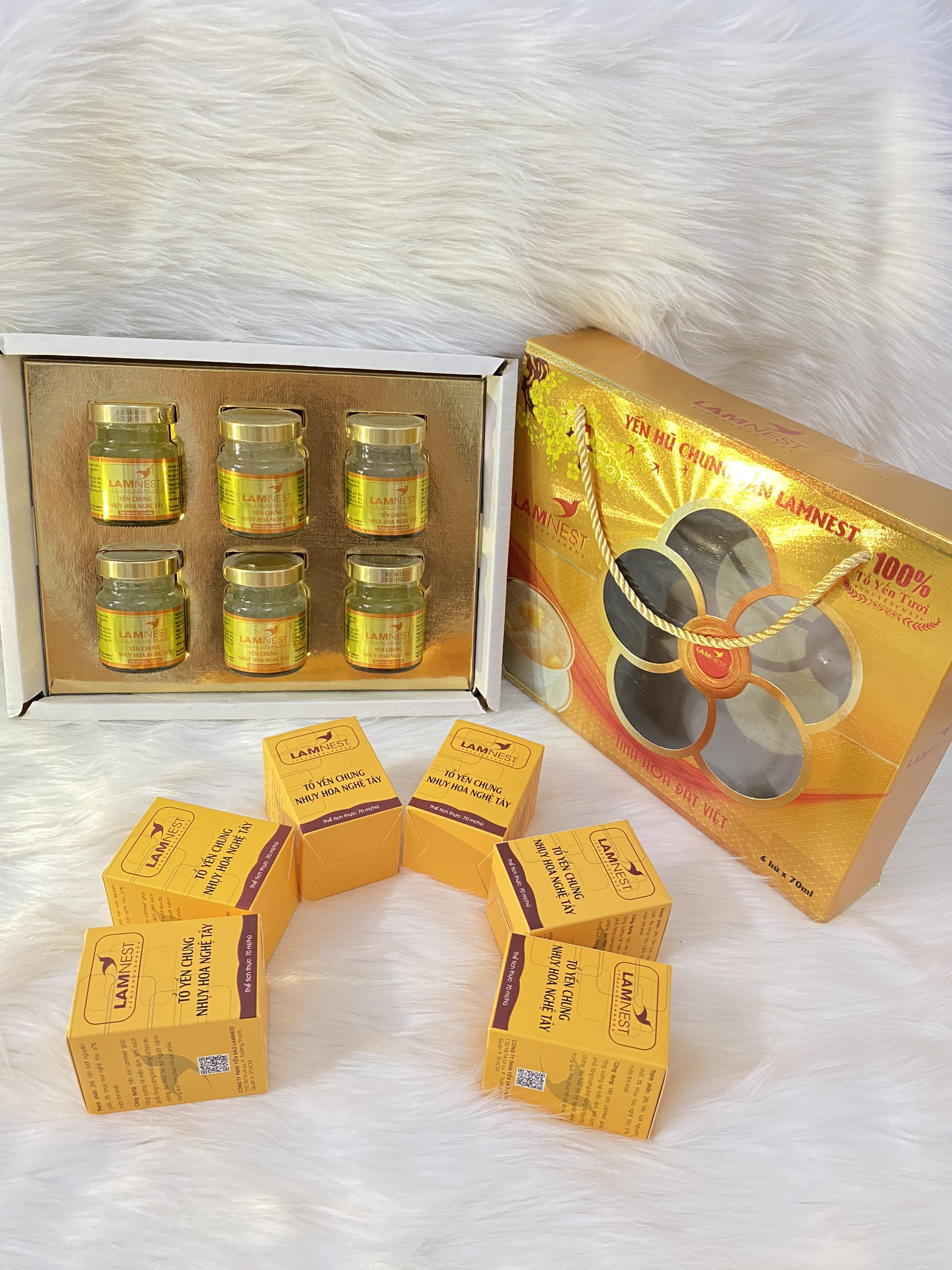 Lốc 6 hủ Tổ Yến Chưng Nhụy Hoa Nghệ Tây - Lamnest