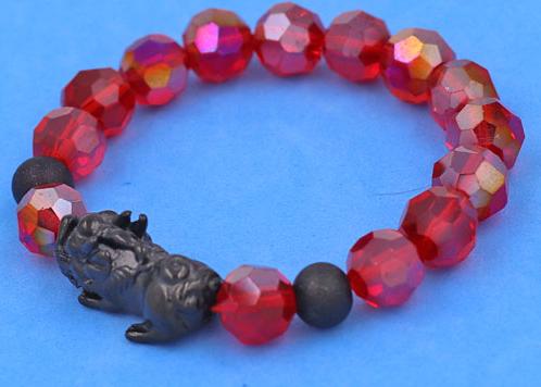 Vòng tay Pha Lê Cắt Giác Đỏ 10 ly mix Tỳ Hưu Inox 2 Bi VFLGOTHTRHB10 - Vòng tay thời trang phong thủy