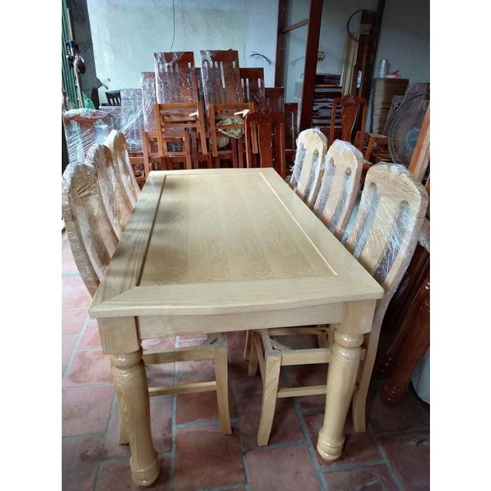 Bộ bàn ghế ăn gỗ sồi nga tựa đục