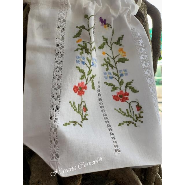 Túi dây rút thêu chữ nhân rút rua hoa nhiều màu size 11*22*7 cm - Vietnam Handmade Pouch With Embroidery