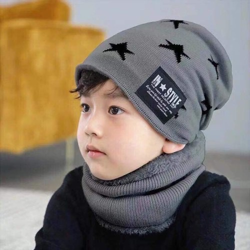 Mũ len ngôi sao cho bé trai và bé gái từ 2 - 8 tuổi kèm khăn ống quàng cổ, 2 lớp dày dặn giữ ấm vùng đầu , vùng tai và còn có khăn bảo vệ cả cổ bé trong thời tiết giá lạnh của mùa đông