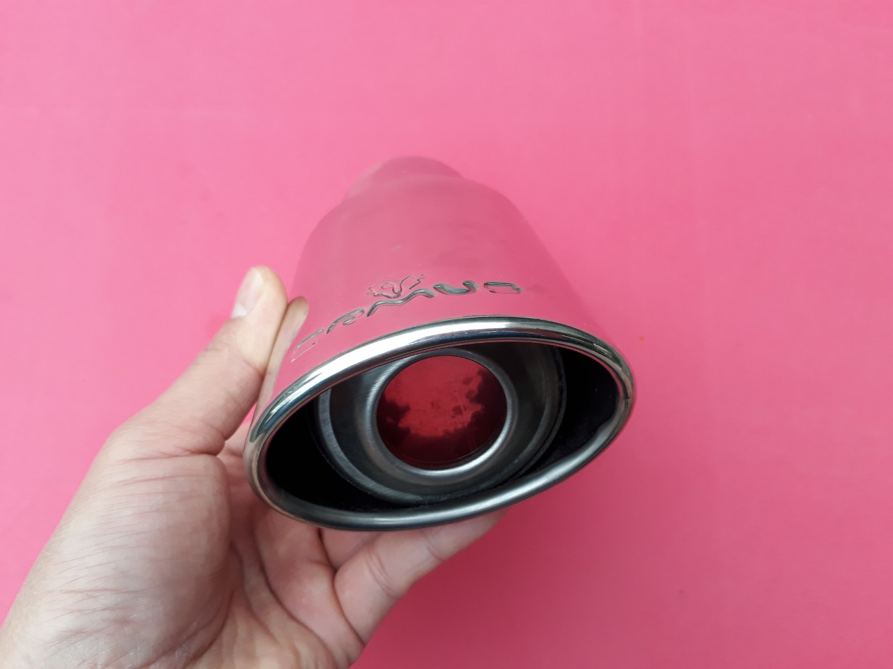 Chụp đuôi bẹp cho pô ống xả ô tô 7 chỗ (Đường kính lắp 6.5 cm)