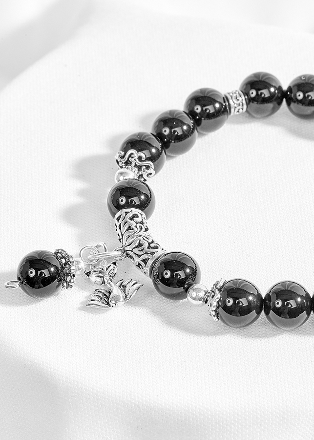Vòng tay đá obsidian đá thiên nhiên charm hồ ly Ngọc Quý Gemstones