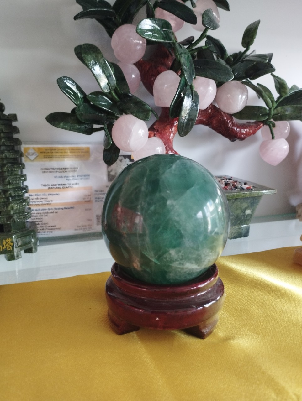 Quả cầu phong thủy đá thạch anh xanh tự nhiên