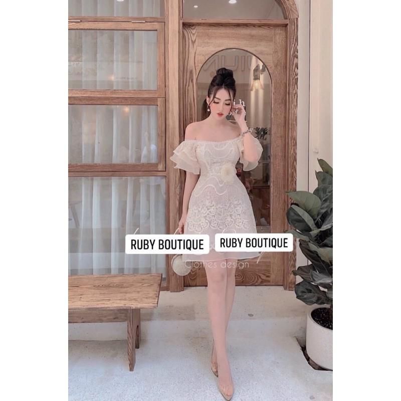 Váy ôm tay bồng nơ