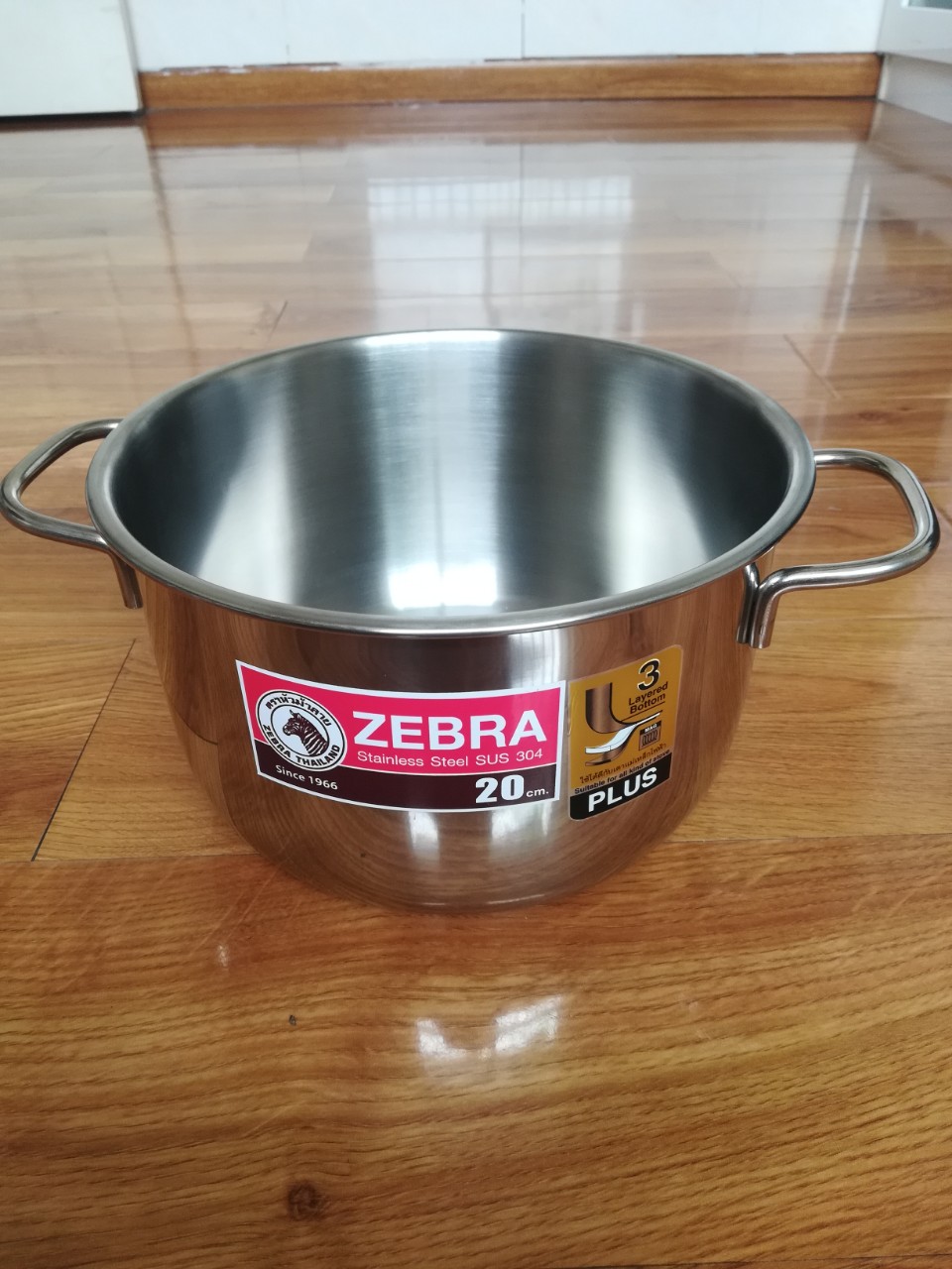 Nồi Inox Zebra Thái Lan Extreme Infinity 3 Đáy Nắp Phẳng 20cm 22cm